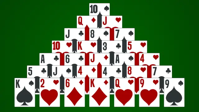 Pyramid Solitaire initial layout